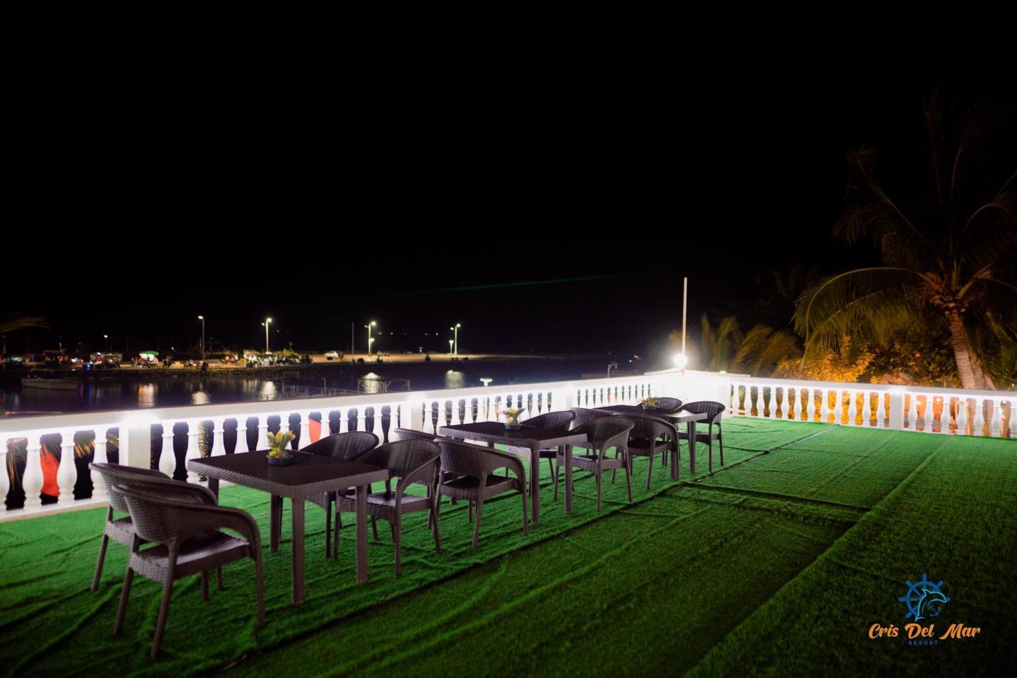 Cris Del Mar Resort Bolinao Eksteriør bilde