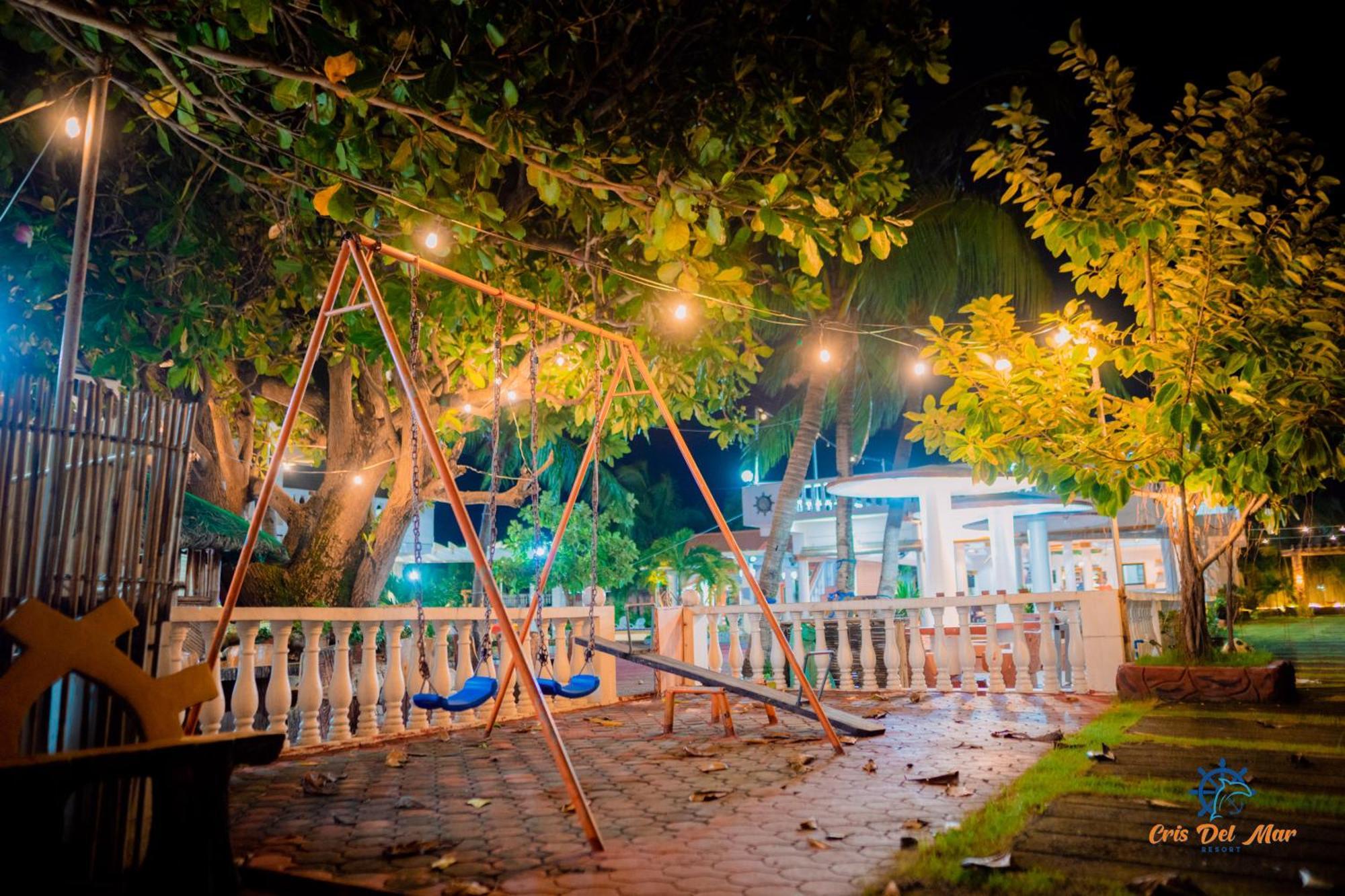 Cris Del Mar Resort Bolinao Eksteriør bilde